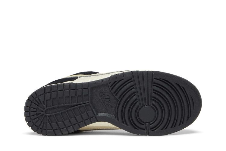 Nike Wmns Dunk Low LX 'Black Suede'