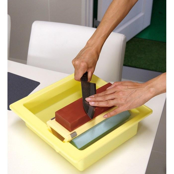 SK11 Kenshi 3-Stone Whetstone Set (#220/#1000/#3000) with Sharpening Bucket, Green