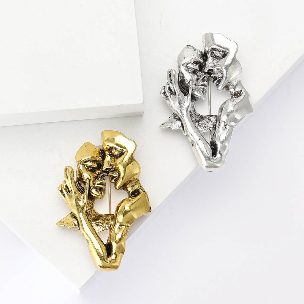 Fashion Retro Alloy Kiss Lover Shape Brooch Simple Temperament Men'S And Women'S Clothing Corsage Jewelry Pin