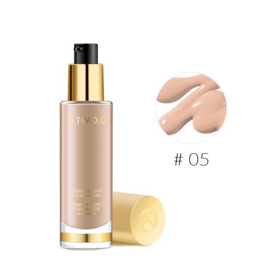 Стойкий гладкий консилер Control Liquid Foundation