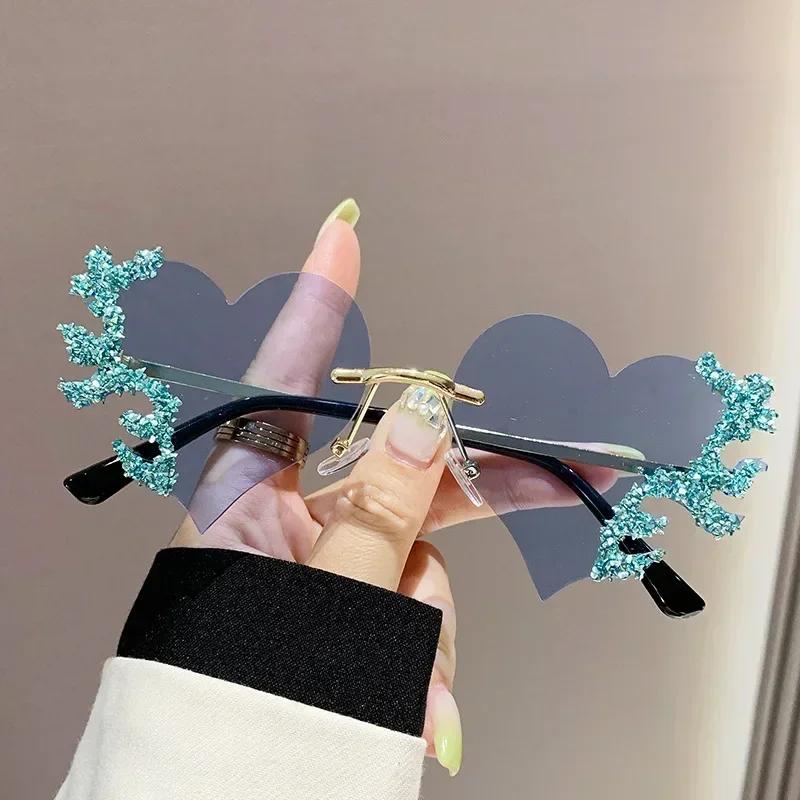 Rimless Sunglasses Women Luxury Brand Rhinestone Sun Glasses Ladies Cute Heart Shape Punk Party Eyewear