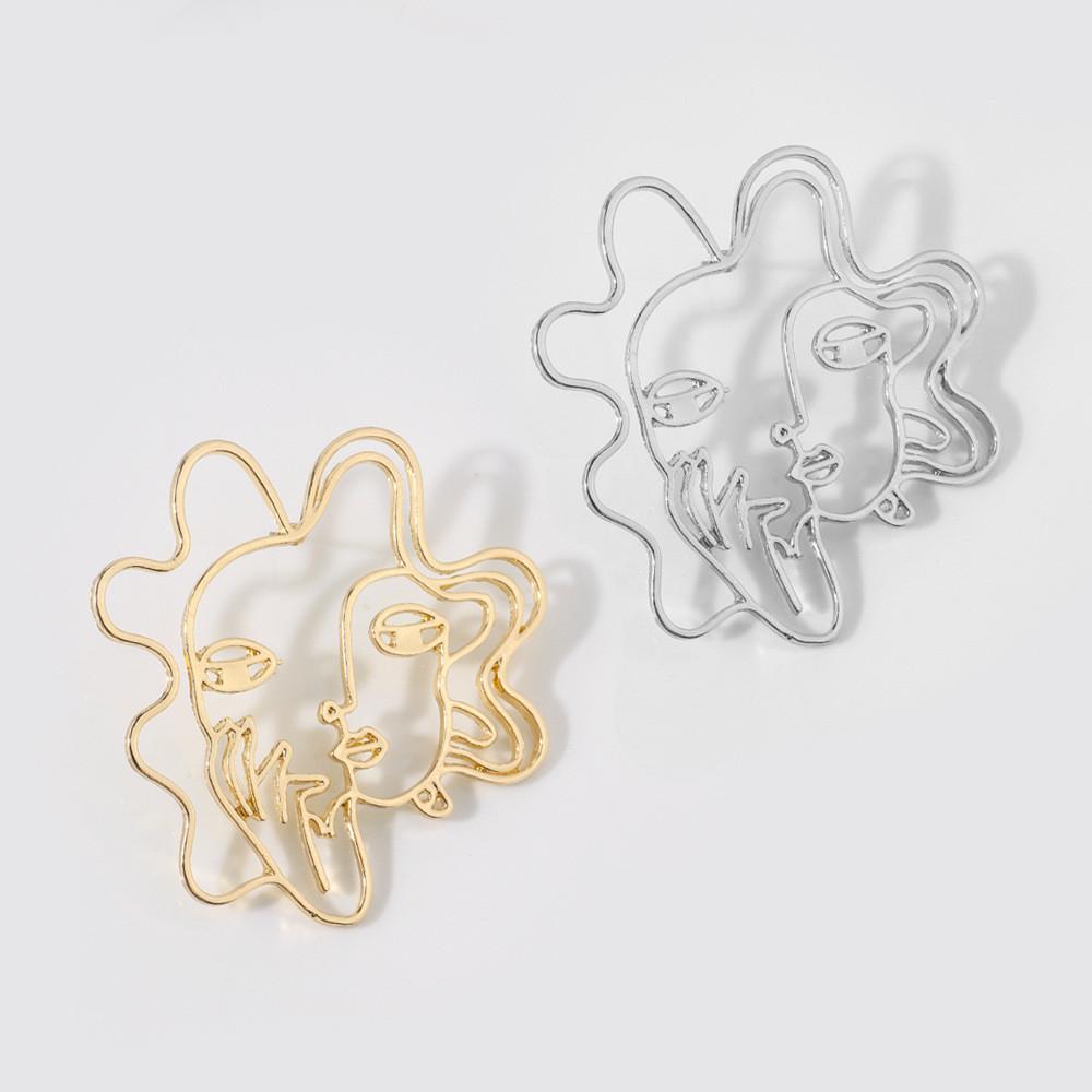 Alloy Face Trendy Earrings Fashionable Geometric Design Street Style Jewelry