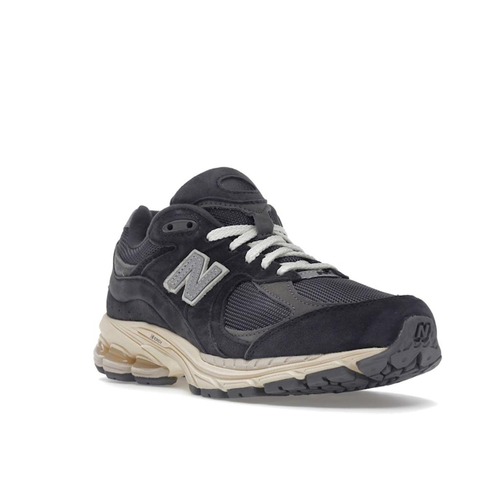 New Balance Кроссовки унисекс 2002R Phantom черные темно-серые M2002RHO