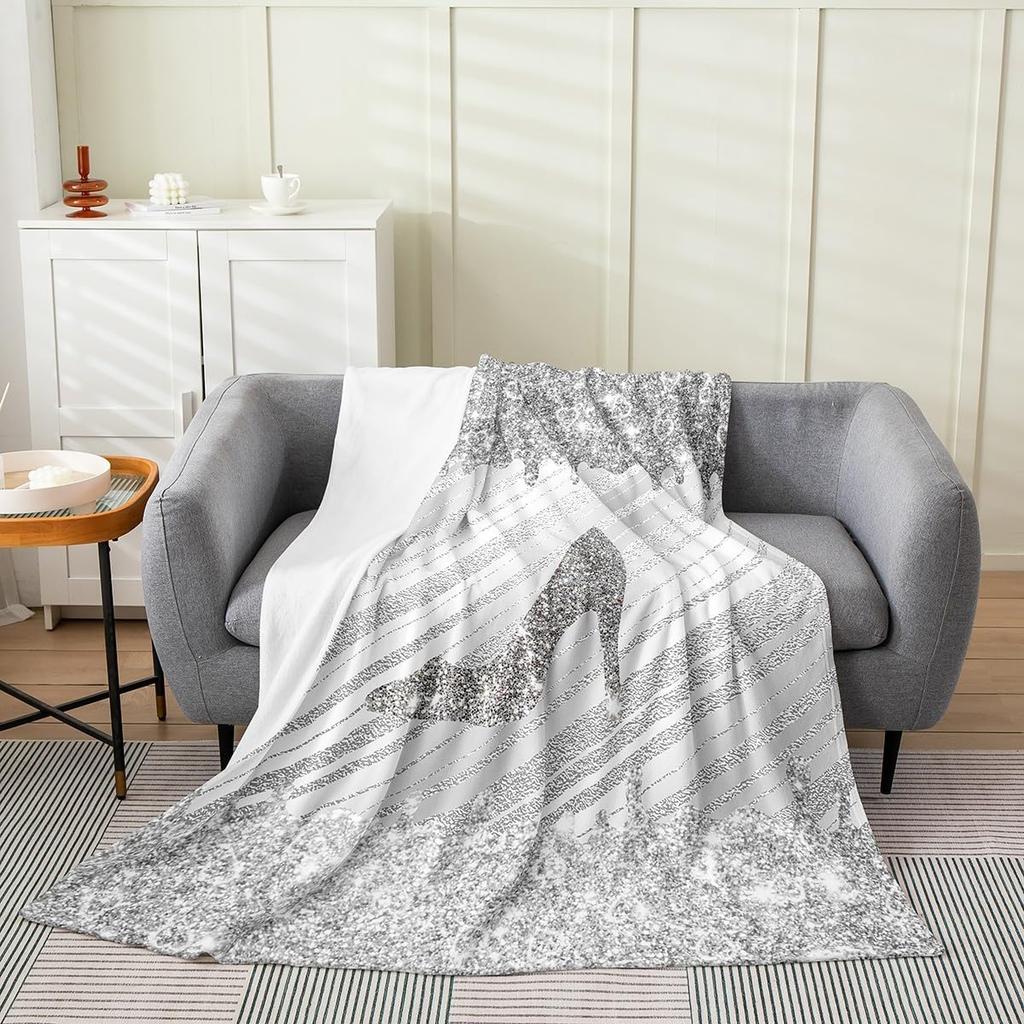 GUOYU Blanket Cherry Blossoms Fuzzy Blanket Queen Japanese Style Fuzzy Blanket Sakura Flower Flannel Fleece Throw Blanket Gradient Pink All