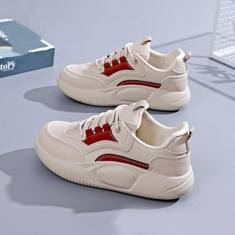 Популярные кожаные кроссовки на толстой подошве в стиле «папиных» женские 2025 осень новые легкие на мягкой подошве нескользящие универсальные повседневные туфли