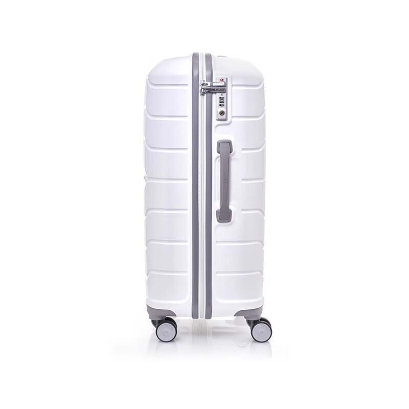 Легкий чемодан-спиннер Samsonite