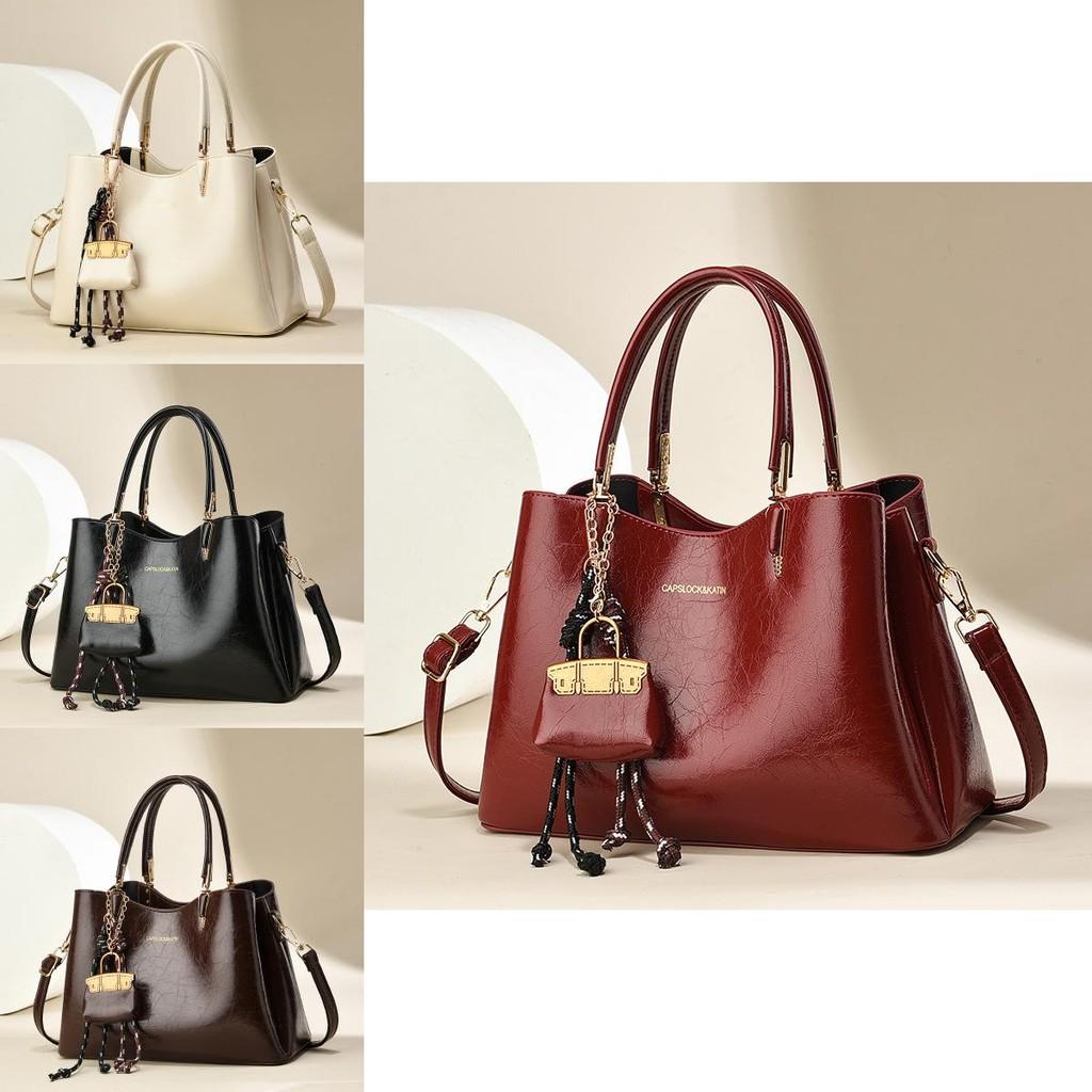 Stylish Large Capacity Tote Bag For Women In Wine Red And Creamy White Ideal For Daily Use