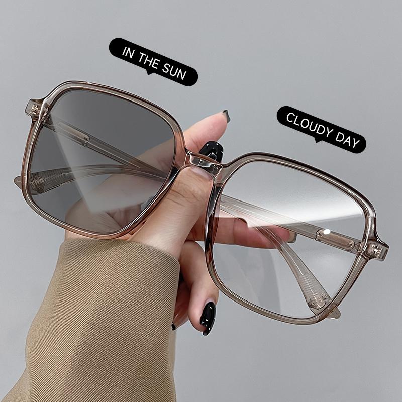 High Quality Fashion Sunglasses For Women Statement Making Big Square Photochromic UV400 Sunglasses Bold Look Transition Lenses Unisex