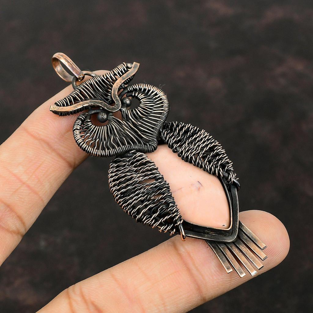 Подвеска с розовым опалом, подвеска из медной проволоки, ювелирное изделие ручной работы, подвеска в виде совы, подвеска с драгоценным камнем, ювелирное изделие из меди, изящная подвеска, подарки на годовщину