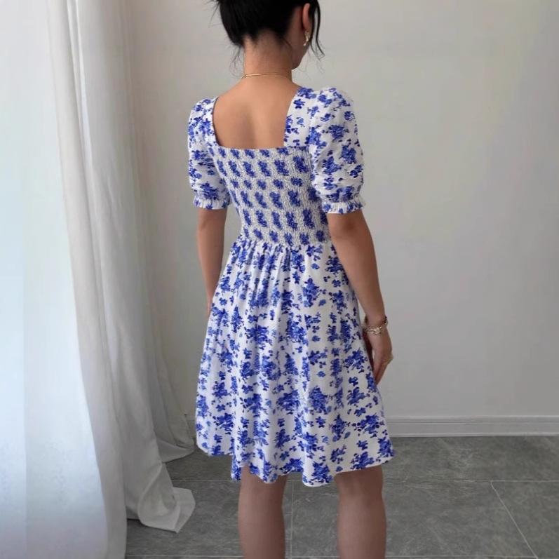 Европейская и американская женская одежда популярное цветочное платье с рукавами-листьями лотоса для пляжного отдыха