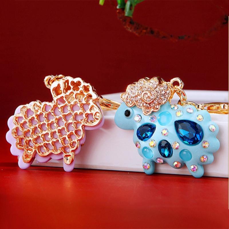 Lovely Rhinestone Sheep Keychain Durable Zinc Alloy Metal Key Ring Fashion Charm for Girls Handbag Birthday Gift