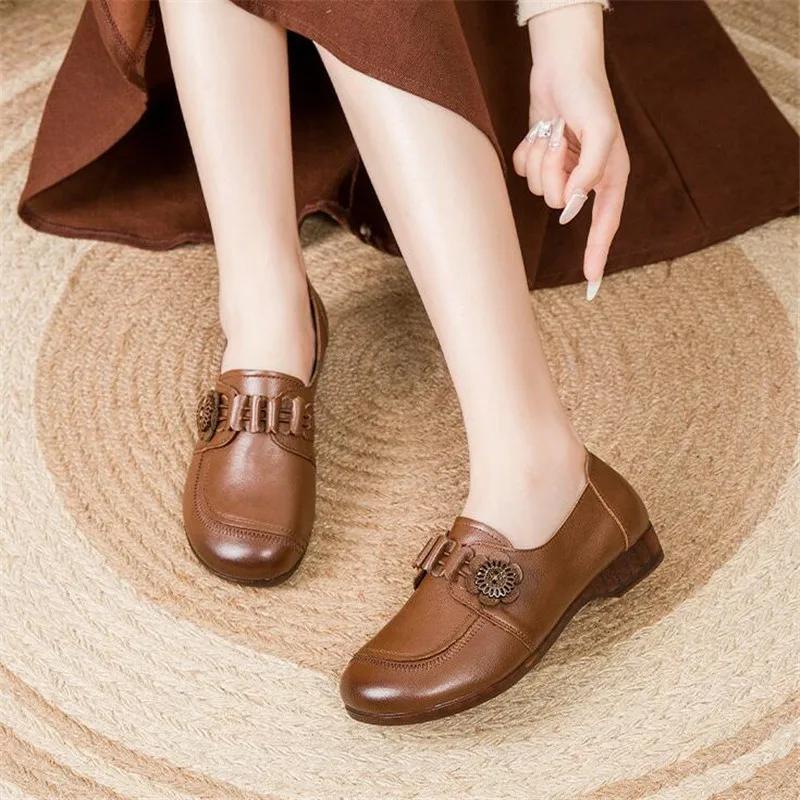 Мода 2024 Женская Повседневная Обувь с Круглым Носком на Низком Каблуке Натуральная Кожа Балетки Женская Обувь Элегантные Балетки на Мягкой Подошве