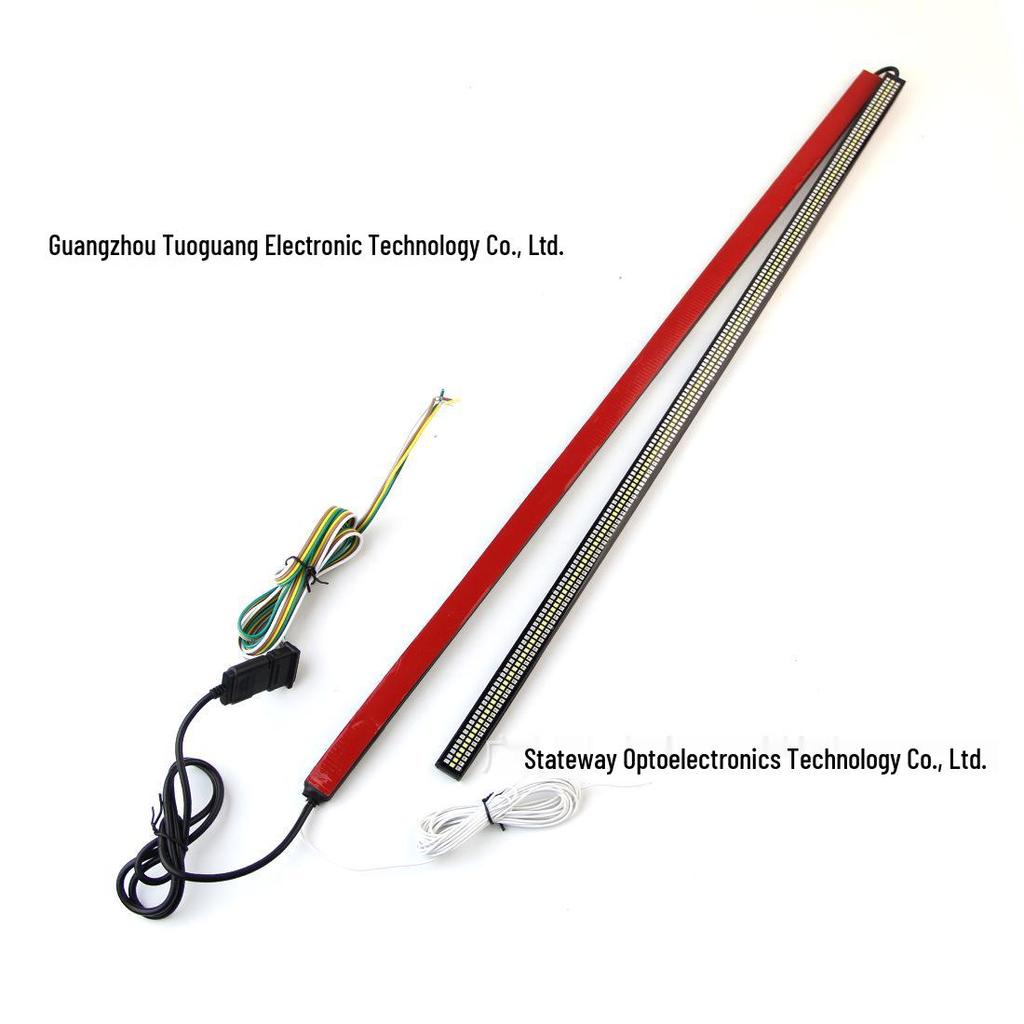 Декоративная светодиодная полоса для задней двери Ford с указателем поворота и фонарём заднего хода