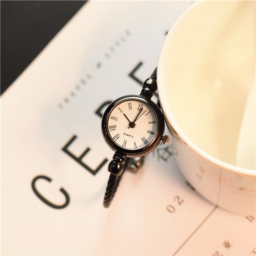 Charm Quartz Fashion Ladies Clock Hot Sale Women Bracelet Popular Stainless Steel Wristwatches Retro Watches Ulzzang High Quality Bangle Luxury