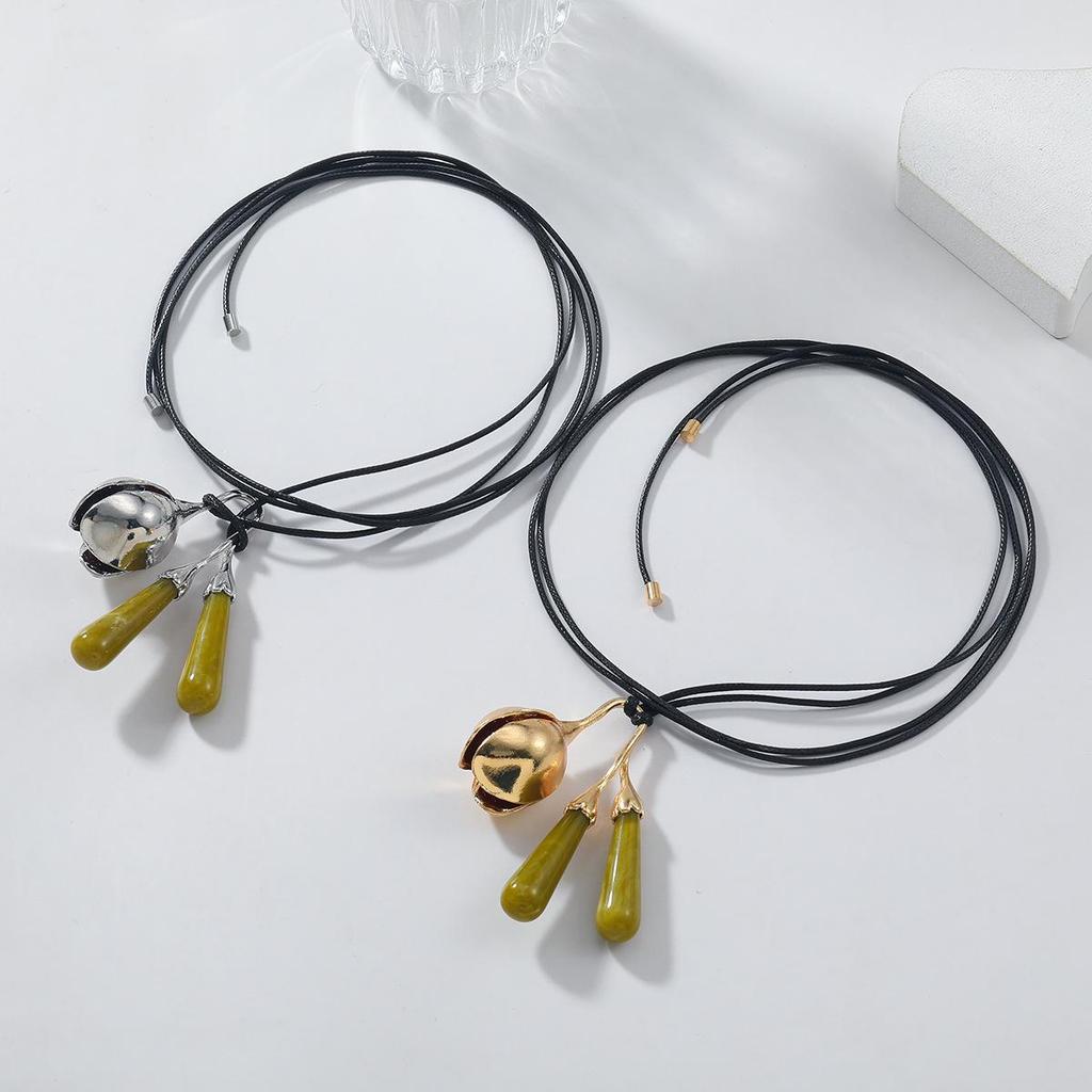 Z New Long Retro Bell Necklace Sweater: Autumn & Winter Accessory