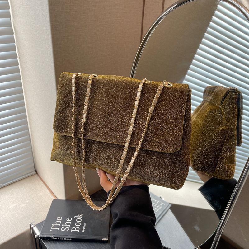 2024 Новая Мода для Городских Жителей Ретро Вельветовая Большая Вместимость Простая Сумка Через Плечо Кроссбоди на Цепочке Для Женщин Черного Цвета