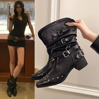 Короткие ботинки в западном стиле Модные остроносые Дизайн с плоским голенищем Стройнящие Ботинки-рыцари Женская мода Длинные ботинки
