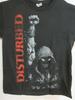 ОФИЦИАЛЬНЫЙ МЕРЧ DISTURBED ПОДНИМИ КУЛАК МУЗЫКА ДЛЯ КОНЦЕРТА ГРУППЫ УНИСЕКС ФУТБОЛКА СРЕДНИЙ РАЗМЕР