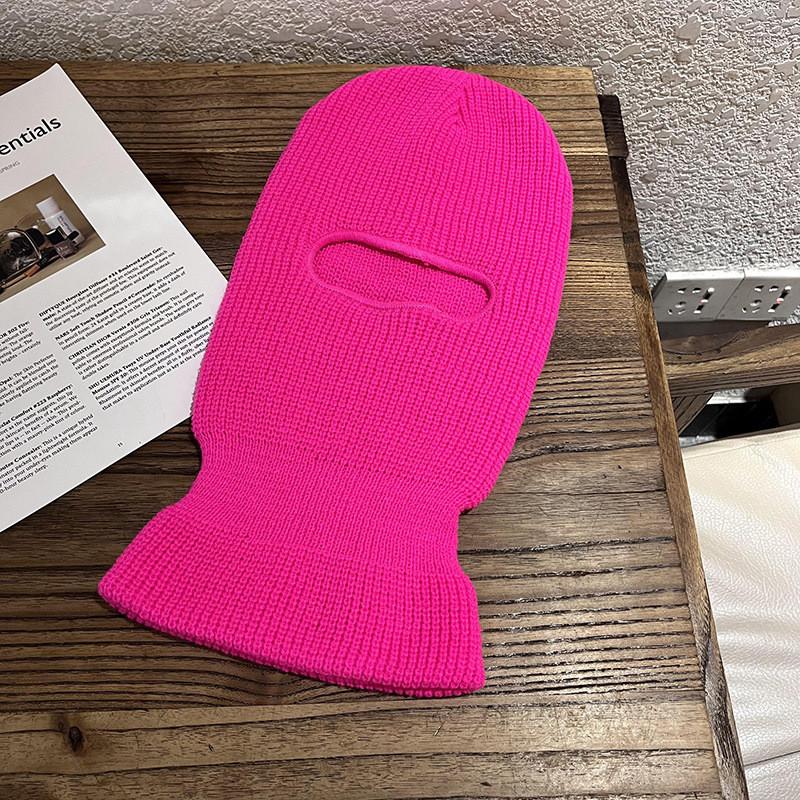 Knitted Hat Unisex For Winter With Windproof Features And Stylish Gift Design