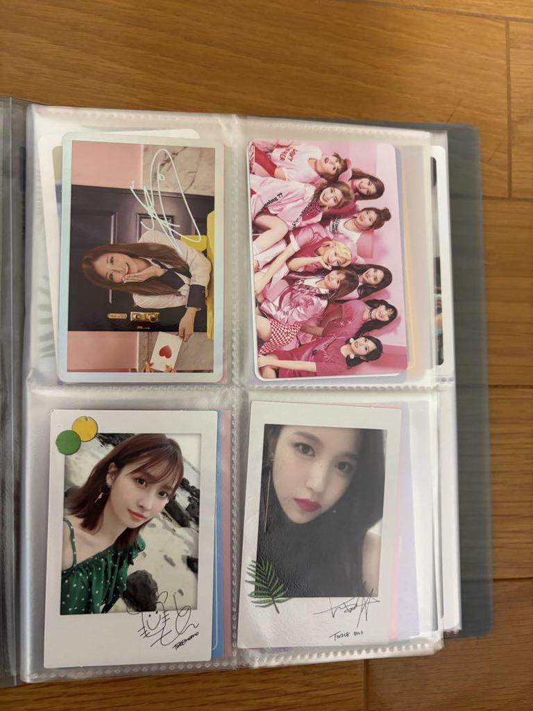 [USED] TWICE CD album set, official light stick and fan, 88 trading cards set