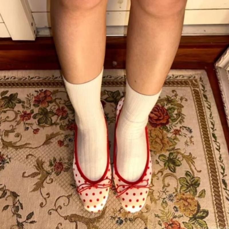Модная обувь на плоской подошве в горошек, женская новая обувь с круглым носком и мелким вырезом, фееричный бант, подошва из воловьей жилы, мягкая, нескользящая, низкая