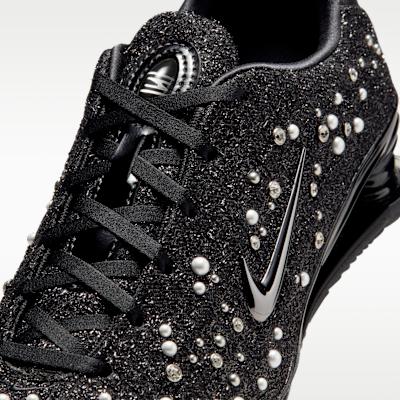 Женские кроссовки Nike Shox Z Год Лошади (Женский) Черный/черный/белый