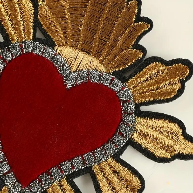 3Pcs Crowns Heart Embroidered Badge For Boys Clothing Hats Repair Accessories