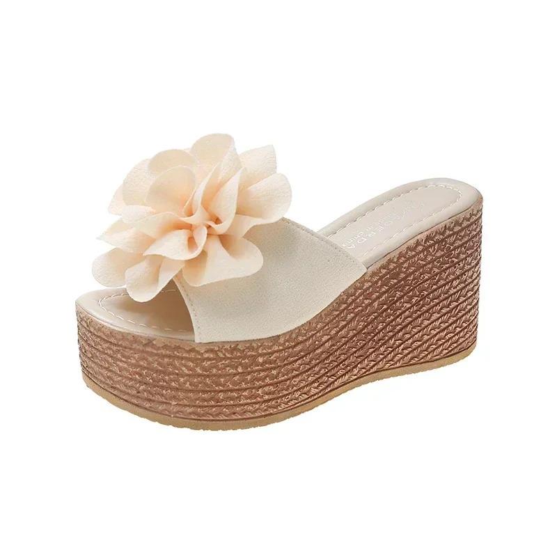 Fashion Women Wedge Slippers Summer Beach Platform Shoes Flower Peep Toe Female Sandals Soft Comfortable Thick Sole Ladies Slides