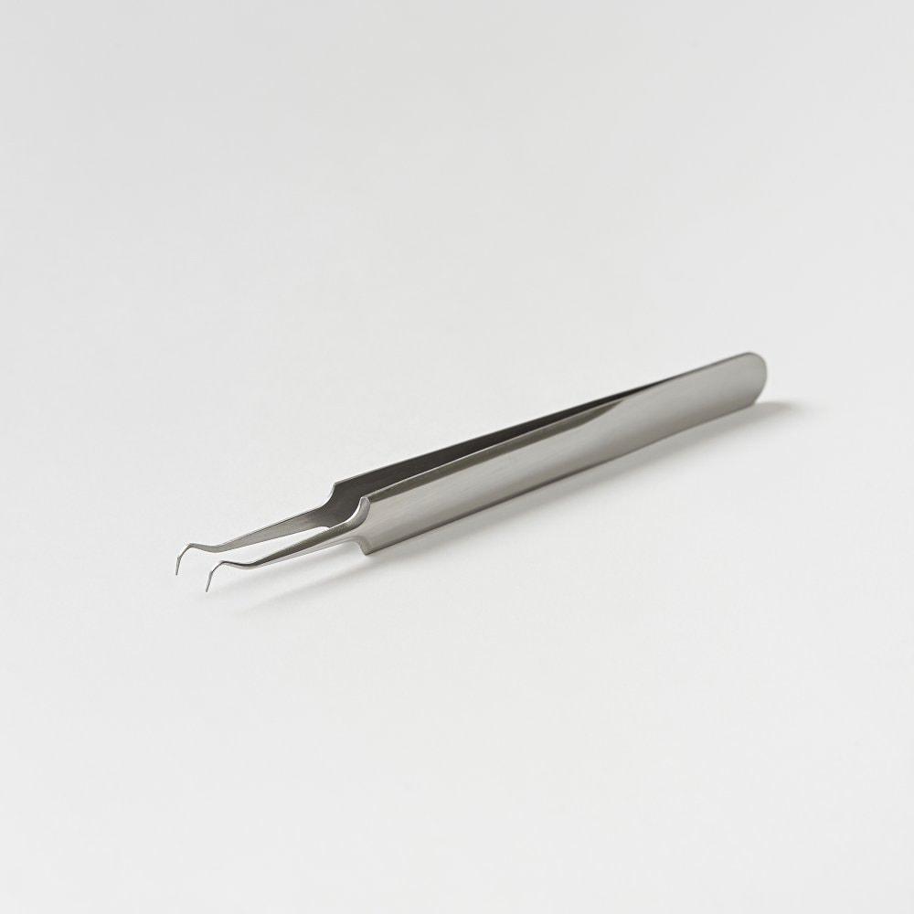 Sebum Extraction Tweezers
