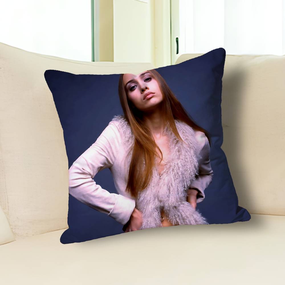 Singer F-Fiona A-Apple Anime Celebrity Merchandise All-Match Printed Pillow Case Sofa Car Office Room Decoration Protector