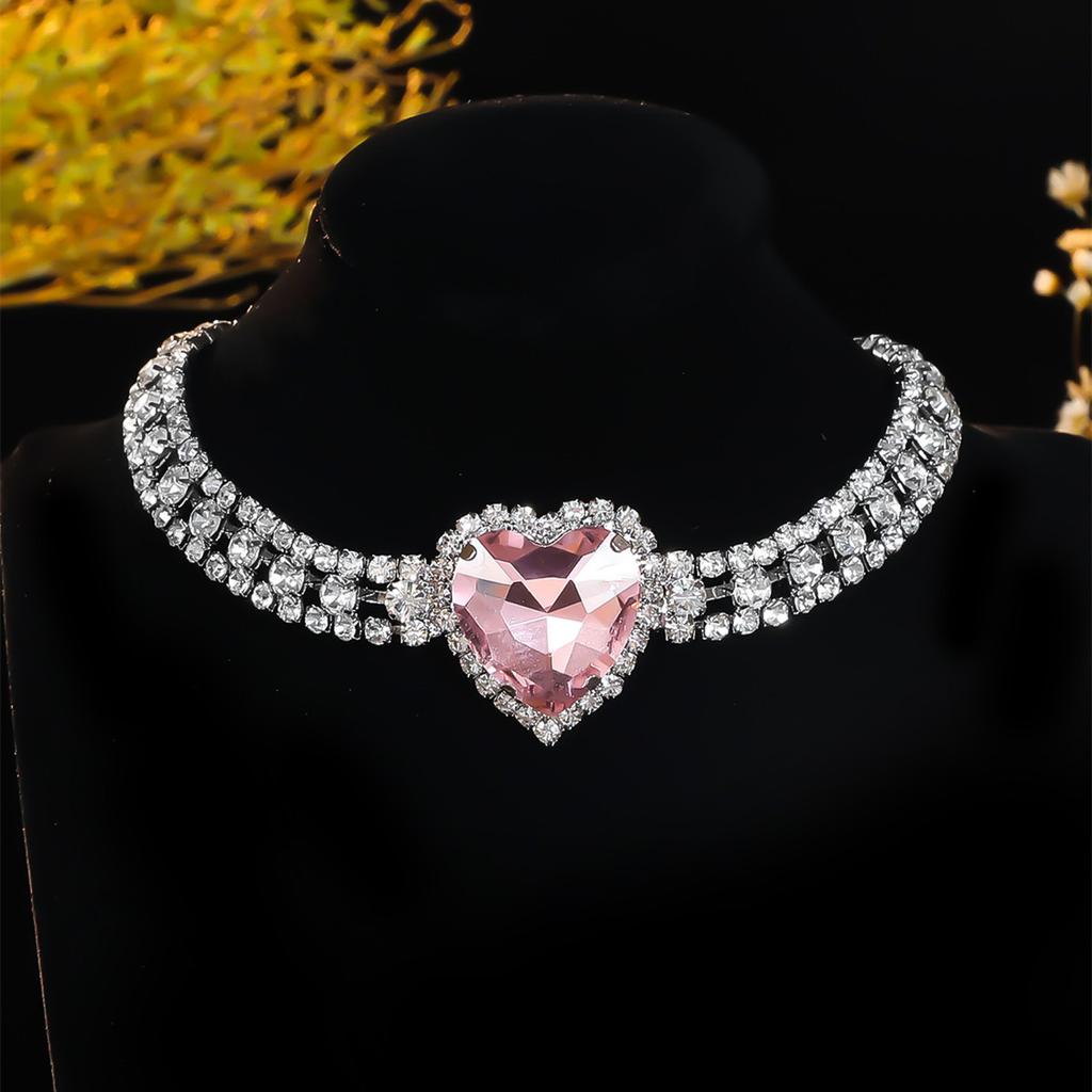 Высококачественное блестящее хрустальное винтажное ожерелье в форме сердца, стиль Ins, нишевое ожерелье, модное женское ожерелье, вечернее ожерелье