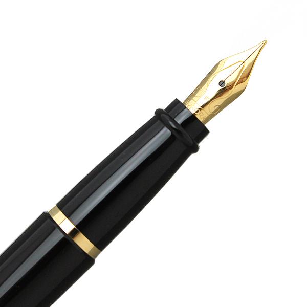 Перьевая ручка Aurora Ypsilon, черная