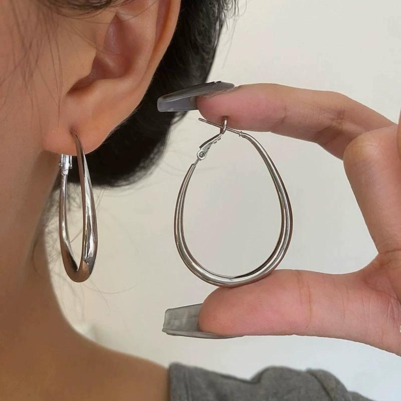 Hiphop Rock Big Waterdrop Hoop Earrings For Women Fashion Jewelry Steampunk Simple Hollow Geometry Ear Hook Girl Gift