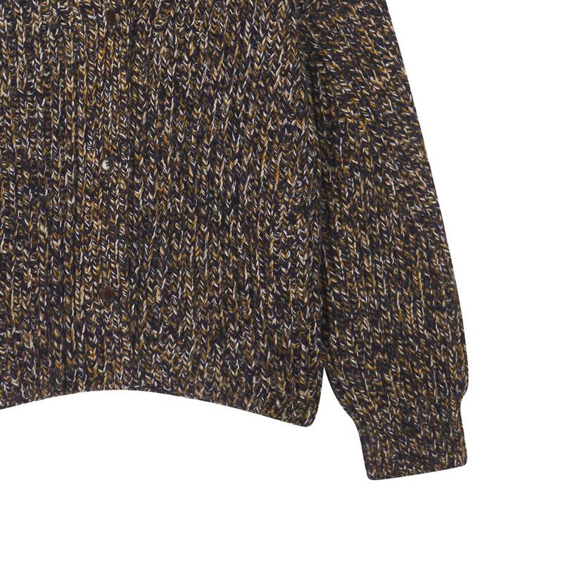 LESS Кардиган с V-образным вырезом из ягнячьей шерсти на осень 2024