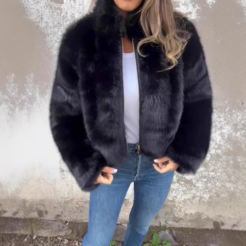 Женская куртка больших размеров на осень и зиму с высоким воротом и молнией в стиле кэжуал