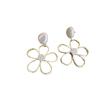 925 Silver Needle Simple Pearl Flower Earrings For Women Fashion High -End Metal Sense Temperament Earrings  Trend