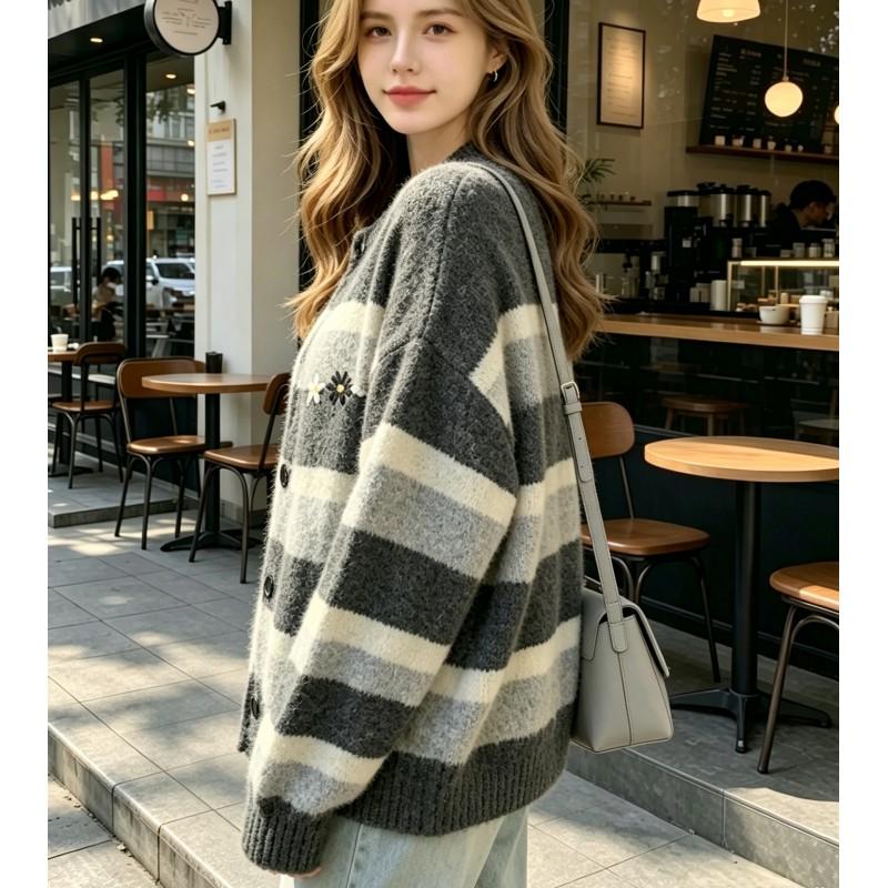 Womens Striped Alpaca Blend Knit Cardigan Loose Fit 2026 Casual Chic Outerwear