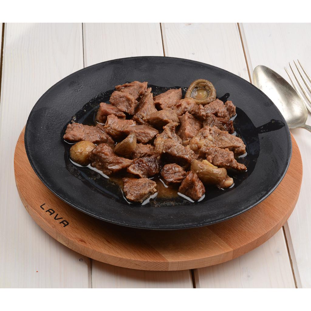 Lava Чугунные круглые сервировочные тарелки и миски. С деревянным диском диаметром. Ø 21см.