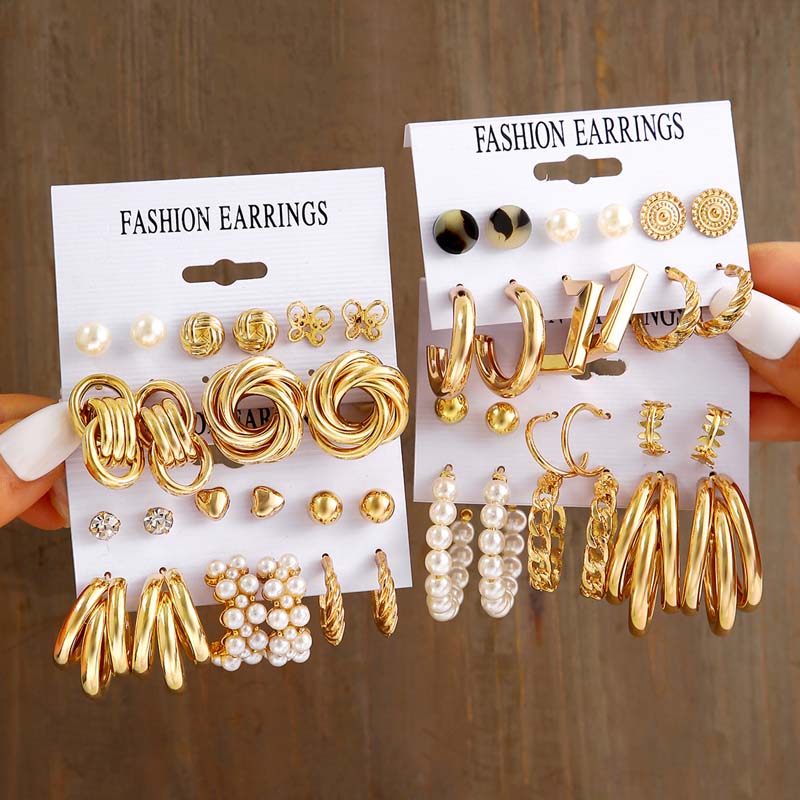 Fashion Metal Gold Color Circle Pearl Earring Set for Women Creative Personality Heart Butterfly Stud Earrings Party Zircon Set