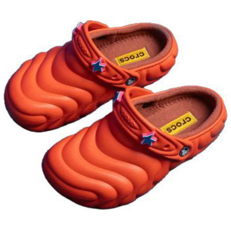 Crocs Классические утепленные клоги Overpuff Lava Унисекс 210059-84J