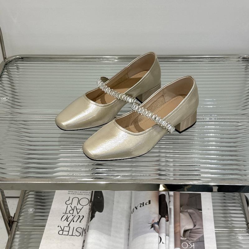 Модные лаконичные туфли-лодочки из искусственной ПУ кожи на низком каблуке для женщин, блестящие с кристаллами, на мягкой подошве, нескользящие лоферы, летние легкие туфли на платформе с квадратным носком для офиса