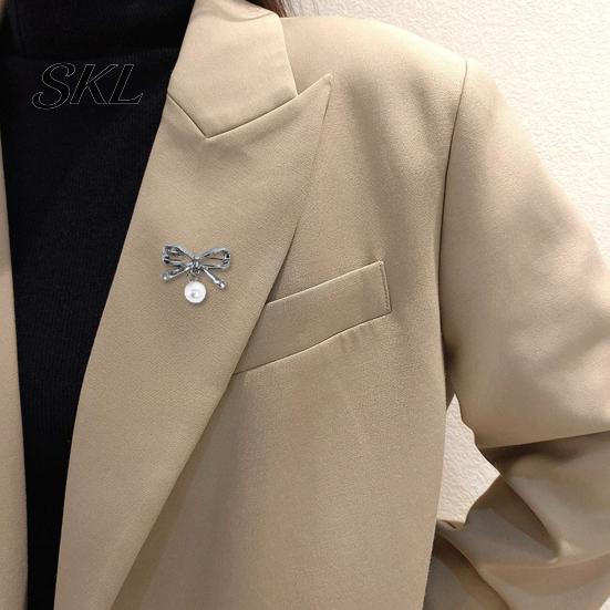 Strong Buckle Brooch Pin, Bow Shape Alloy Lapel Pin with Imitation Pearl, Non-fading Electroplating Anti-Oxidation Badge for Coats Shirts Bags
