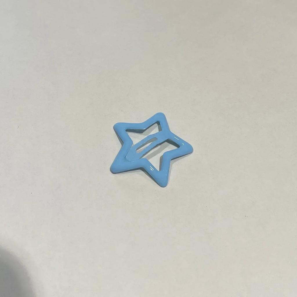 20 шт. красочные заколки для волос в форме звезды BB для девочек Y2K сладкие заколки-звезды для женщин простые металлические защелкивающиеся заколки для волос головные уборы ювелирные аксессуары