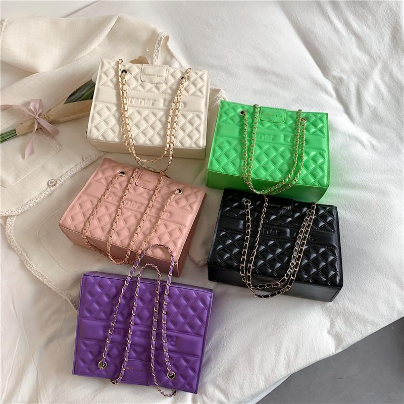 Модная бриллиантовая сумочка 2025 новая летняя темпераментная женская сумка большой вместимости трендовая сумка-тоут