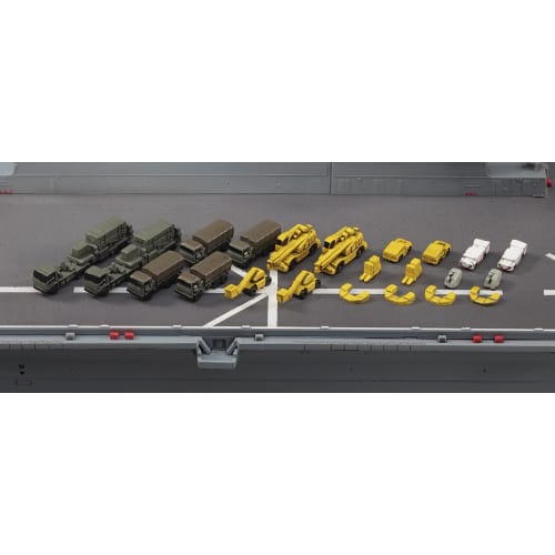 Hasegawa 1/700 Waterline Series Japan Maritime Self-Defense Force Helicopter-equipped Destroyer Izumo Plastic Model Kit 031