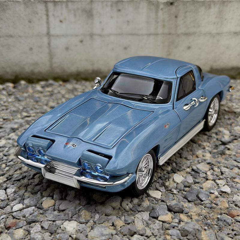 1:32 Corvette C2 Sting Ray Alloy Sports Car Model Diecasts Metal Classic Racing Car Vehicles Model Sound and Light Kids Toy Gift