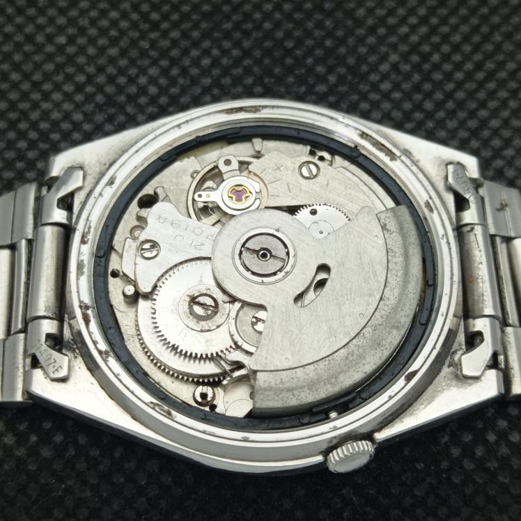 USED VINTAGE SEIKO 5 AUTO 7019A JAPAN MENS ORIGINAL DIAL WATCH 621b-a413591-2 SKU621b-a413591