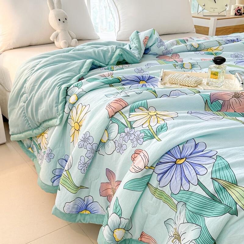 Southern Life Cool Touch Floral Summer Quilt