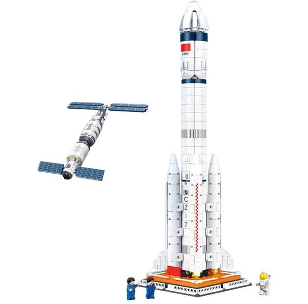 Прочие конструкторы Leantoys Lean Toys Klocki Konstrukcyjne Rakieta Kosmiczna Satelita Cz-5 1403 El.
