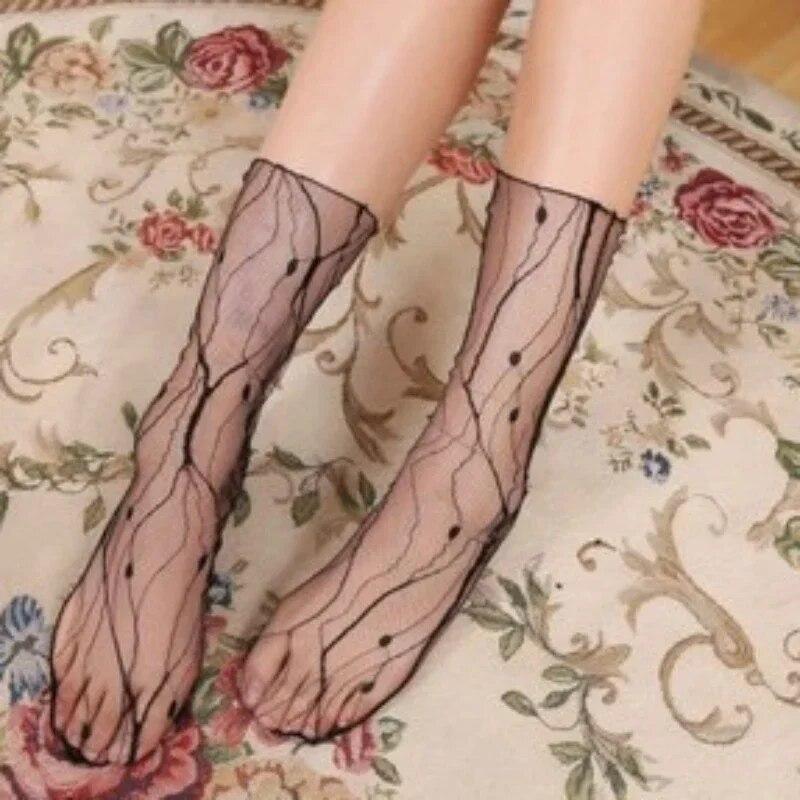 1pair Sexy Star Dot Lace Socks Women Transparent Mesh Ankle Socks Ladies Ultra-Thin Princess Tulle Socks Female Streetwear Socks